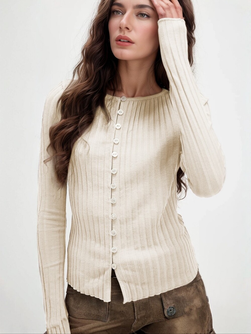 Alice Snug & Chic Button-Up - Beige